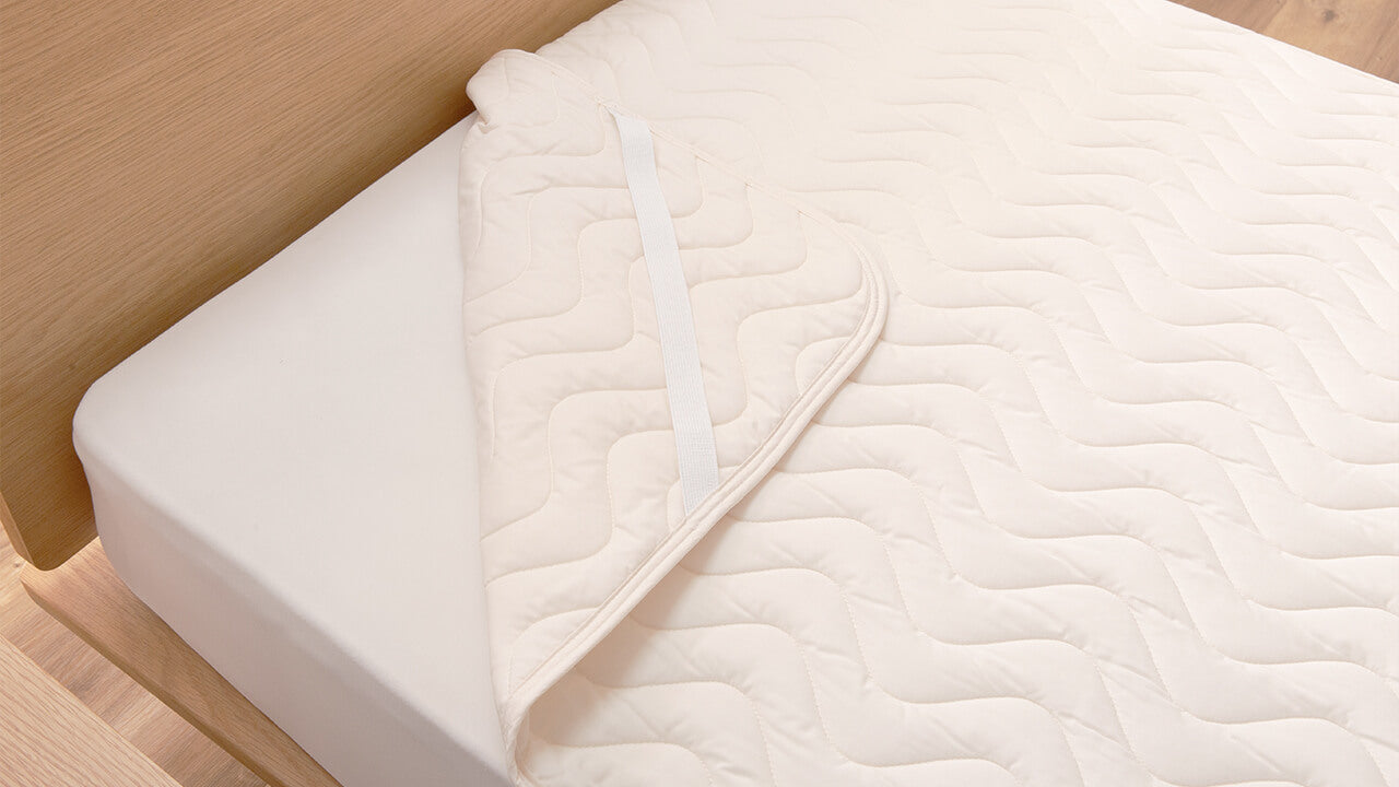 洗える抗菌防臭ベッドパッド　 日本製