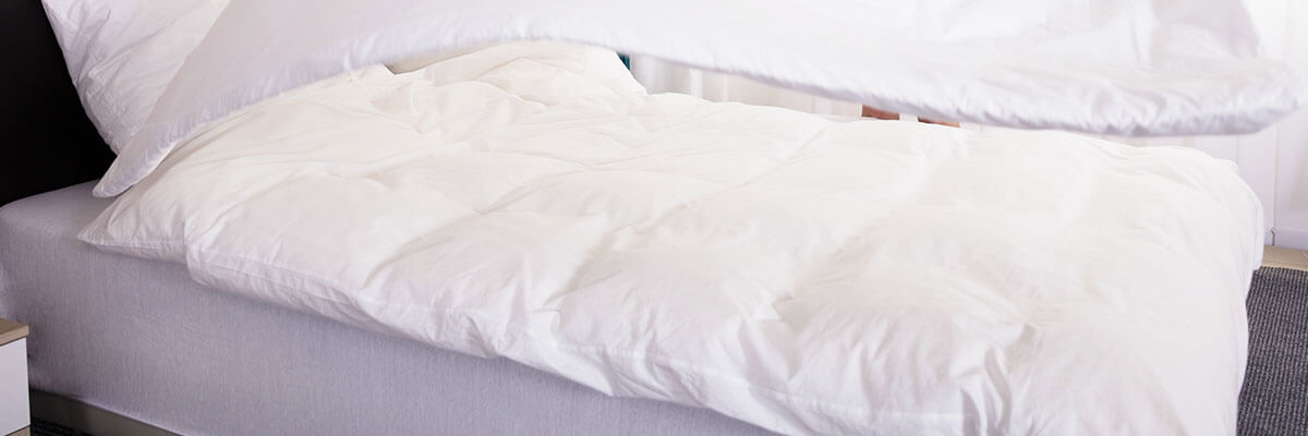 羽毛布団のクリーニング方法